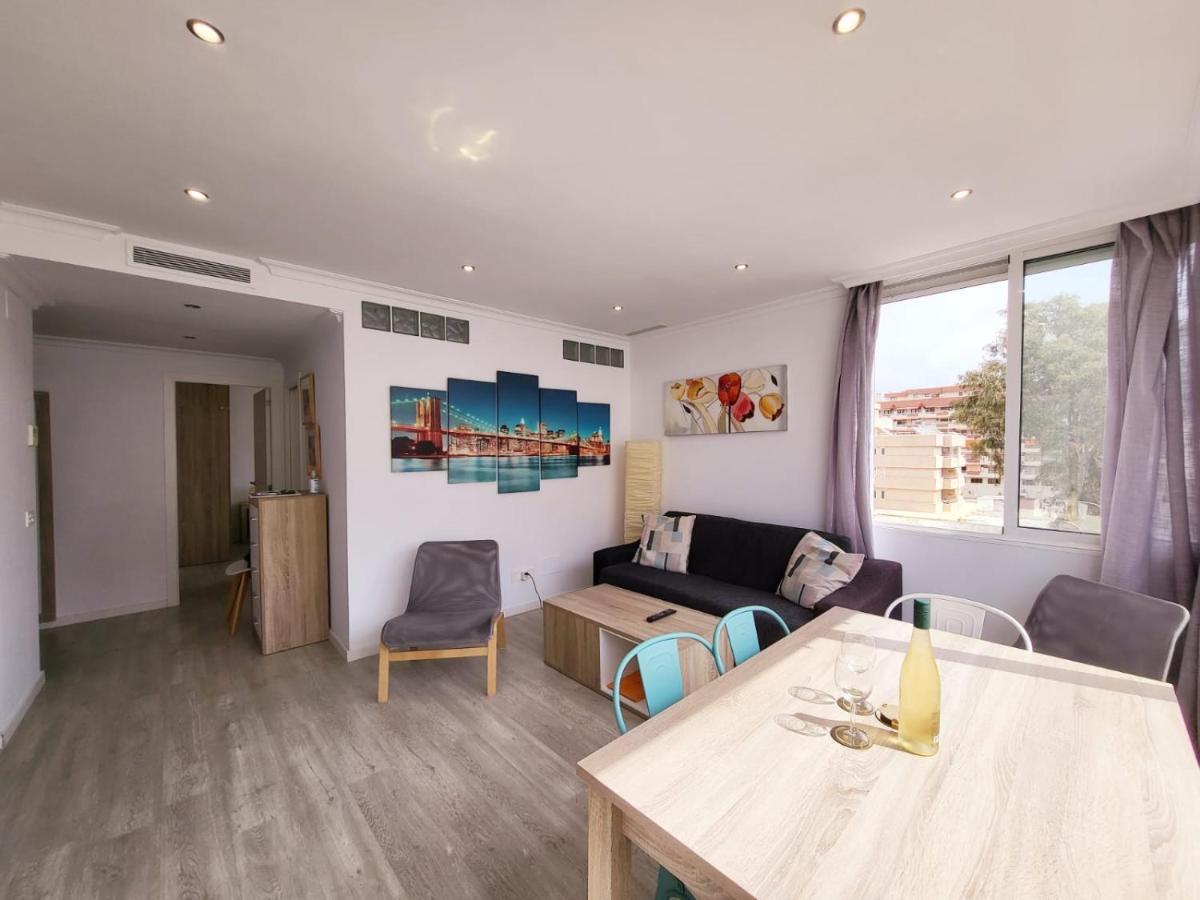 Stylish 3 Bedroom Penthouse In Marbella Centre With Large Pool Close To The Beach Zewnętrze zdjęcie